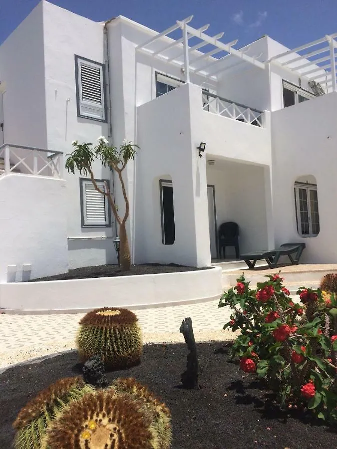 Panelolanza Apartment Puerto del Carmen  0*, Puerto del Carmen (Lanzarote)