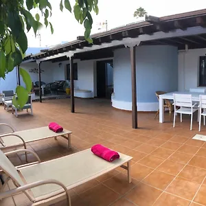 Casa Oasis En Puerto Del Carmen Holiday home