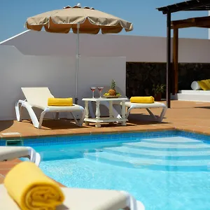 https://villas-san-blas-lanzarote.puertodelcarmen-hotels.org