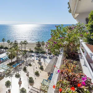 https://apartamento-marbella-playa-centro-29602.1costadelsol.com